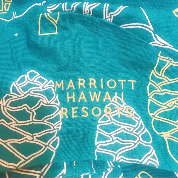 🌴SOLD🌴Sig Zane Hawaiian Print Dress - Picture 7 of 8